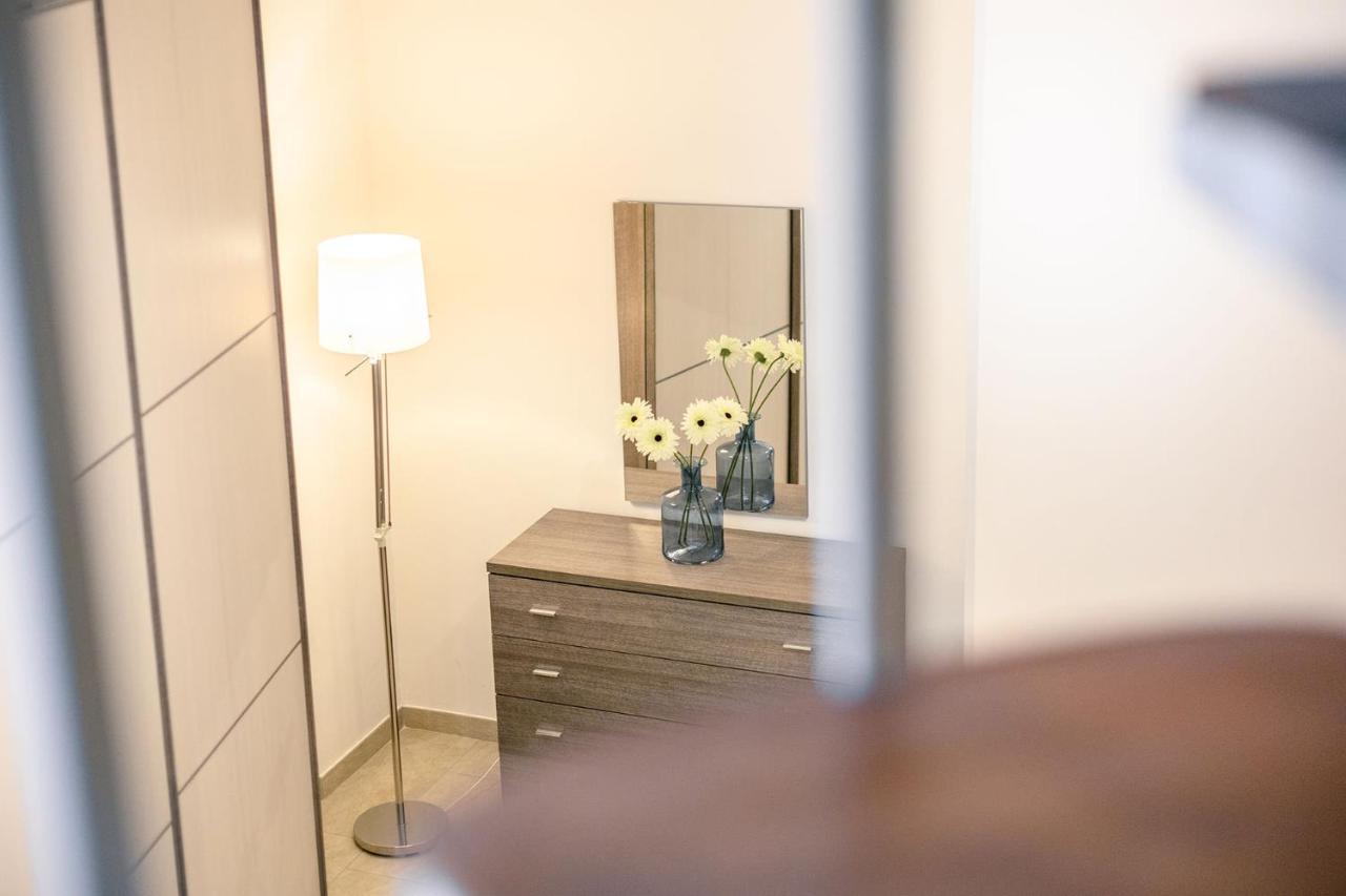 Duomo Confort Suite Firenze Bagian luar foto
